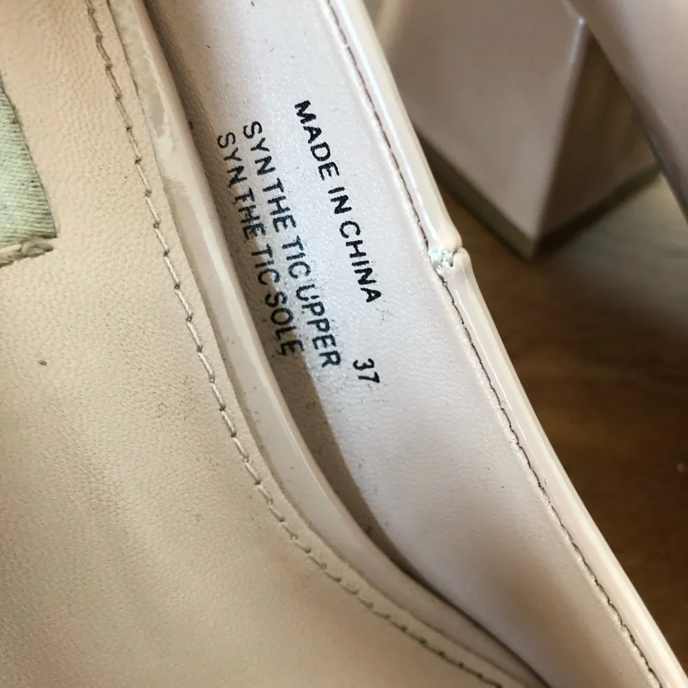 Heels🩰 - Picture 4 of 5